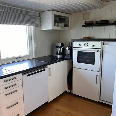 Holiday home En Perle Ved *