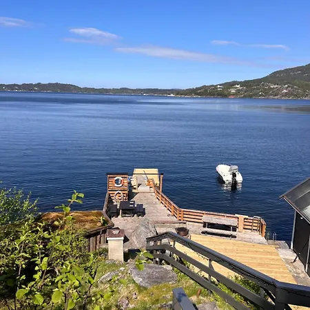 En Perle Ved * Masfjorden